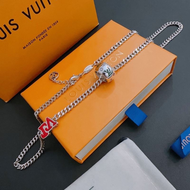 Louis Vuitton Necklaces